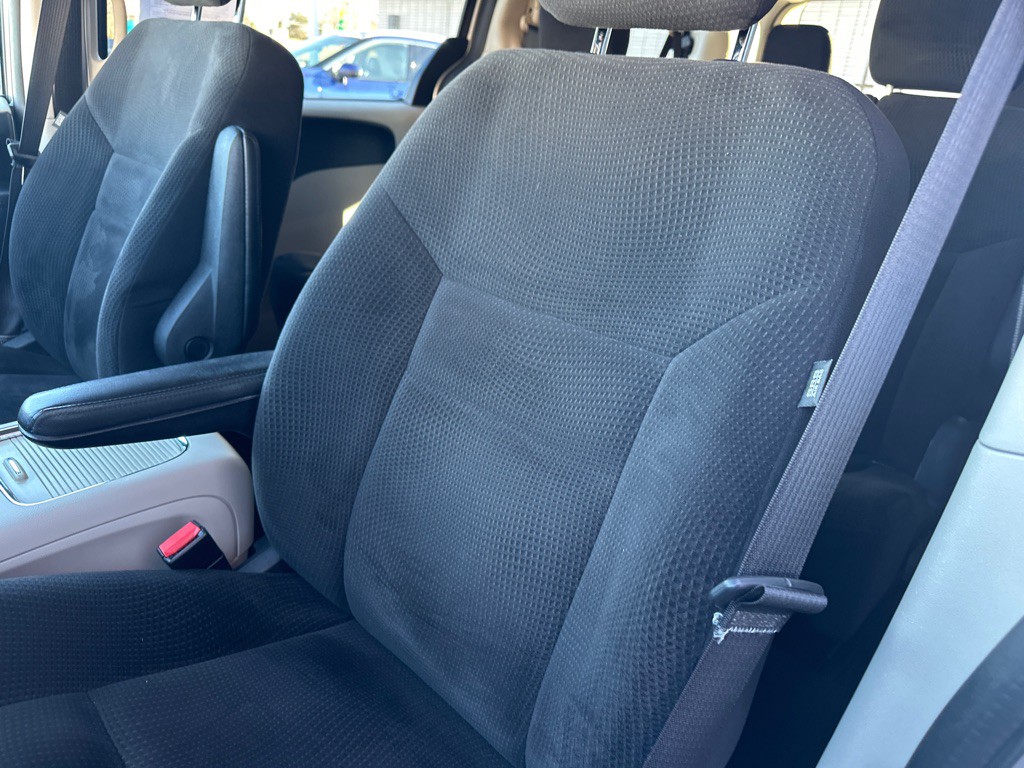 2014 Dodge Grand Caravan Image 21