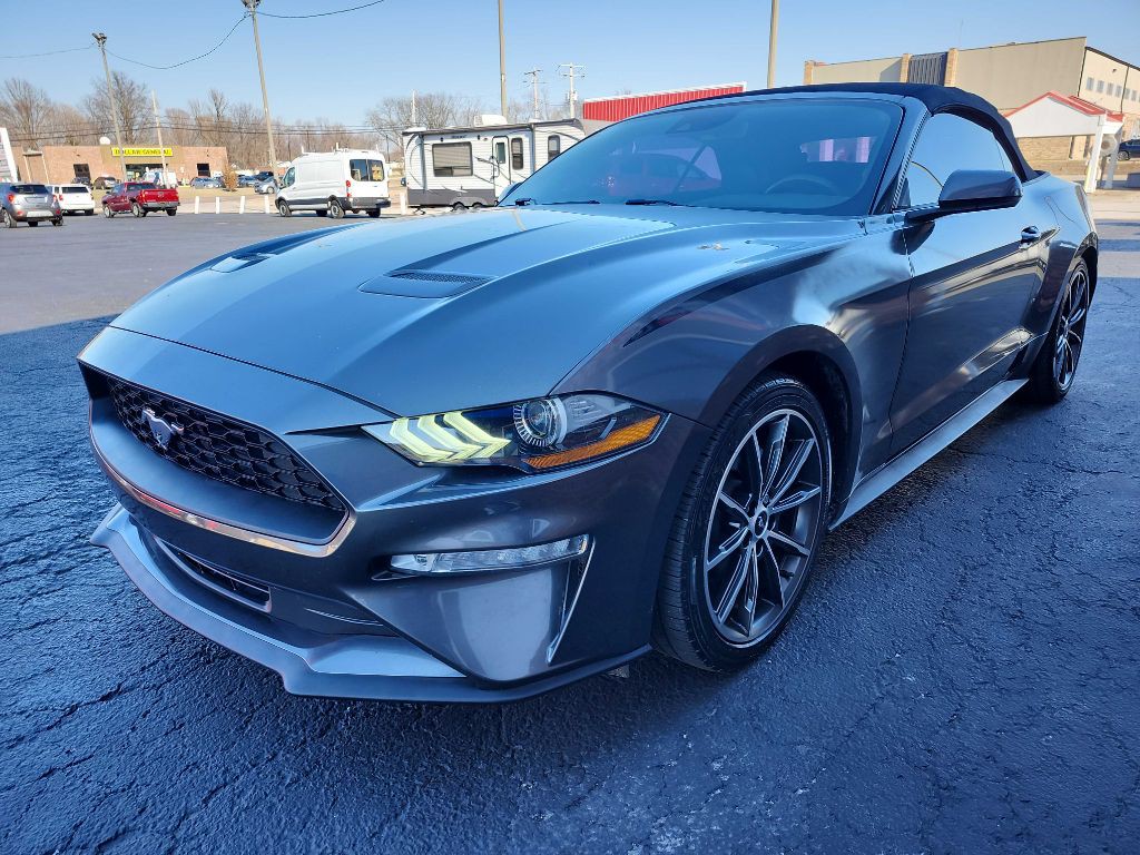 2019 Ford Mustang Image 2