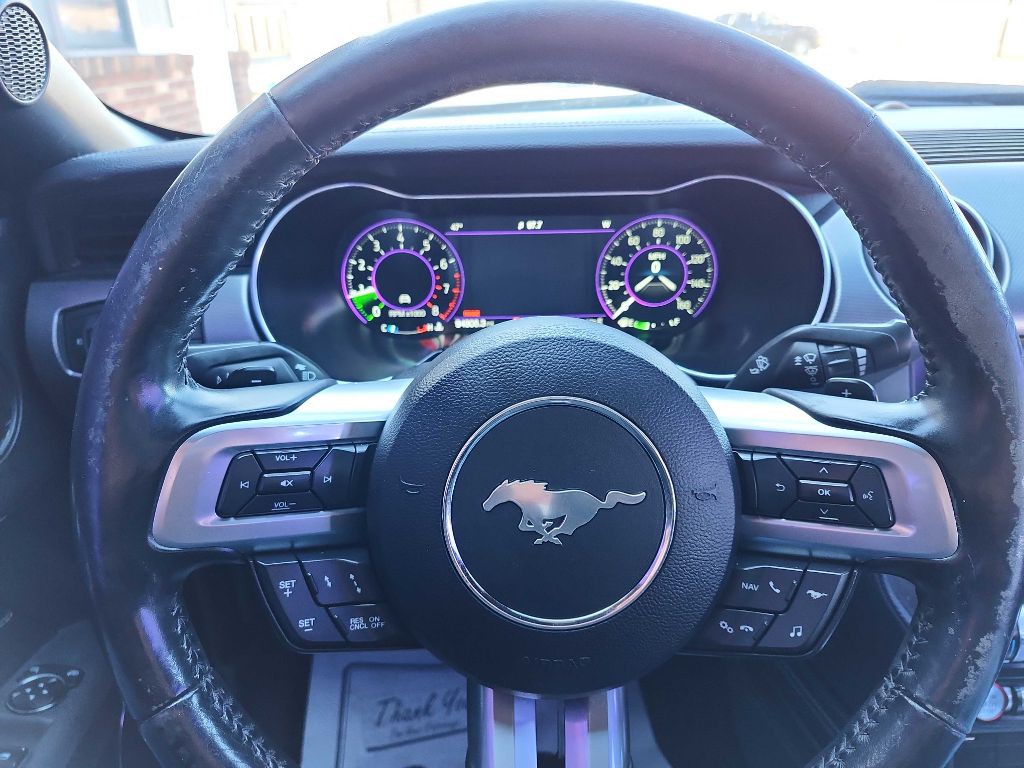 2019 Ford Mustang Image 14