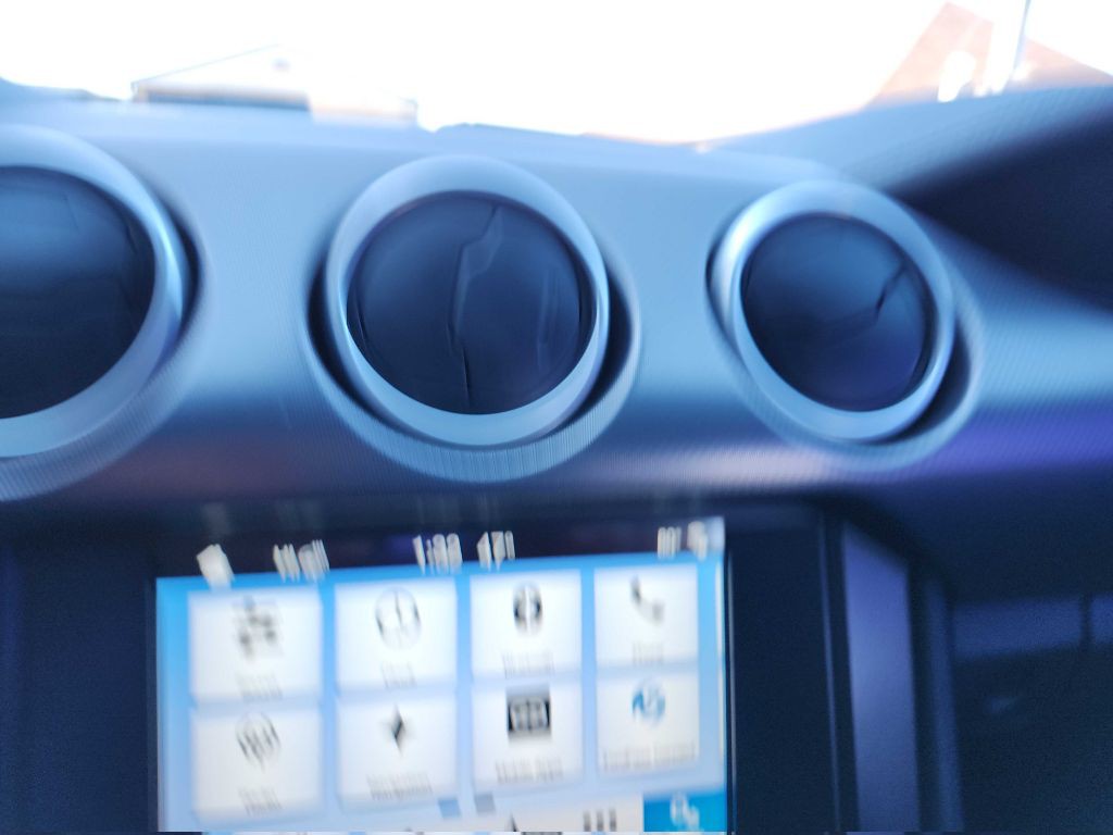 2019 Ford Mustang Image 16