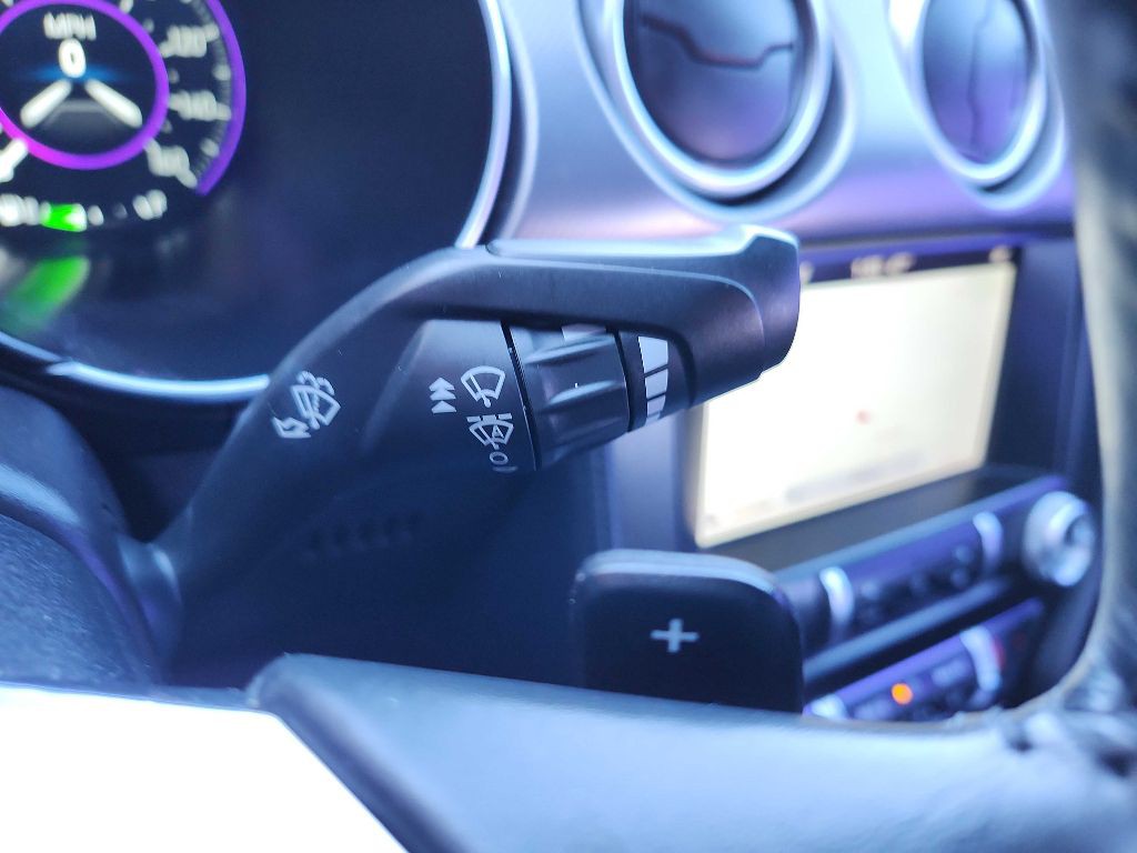 2019 Ford Mustang Image 22