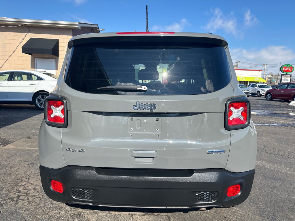 2021 Jeep Renegade Image 4