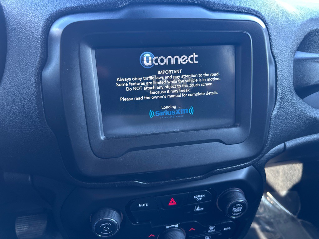 2021 Jeep Renegade Image 23