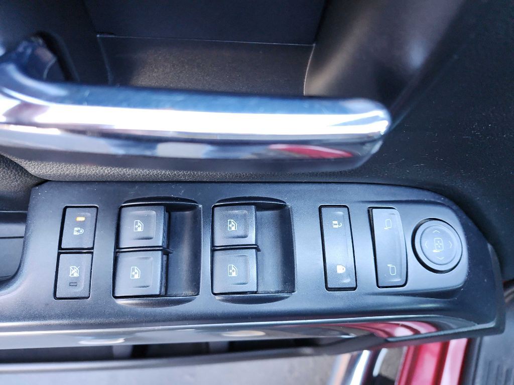 2018 Chevrolet Silverado 1500 Image 17