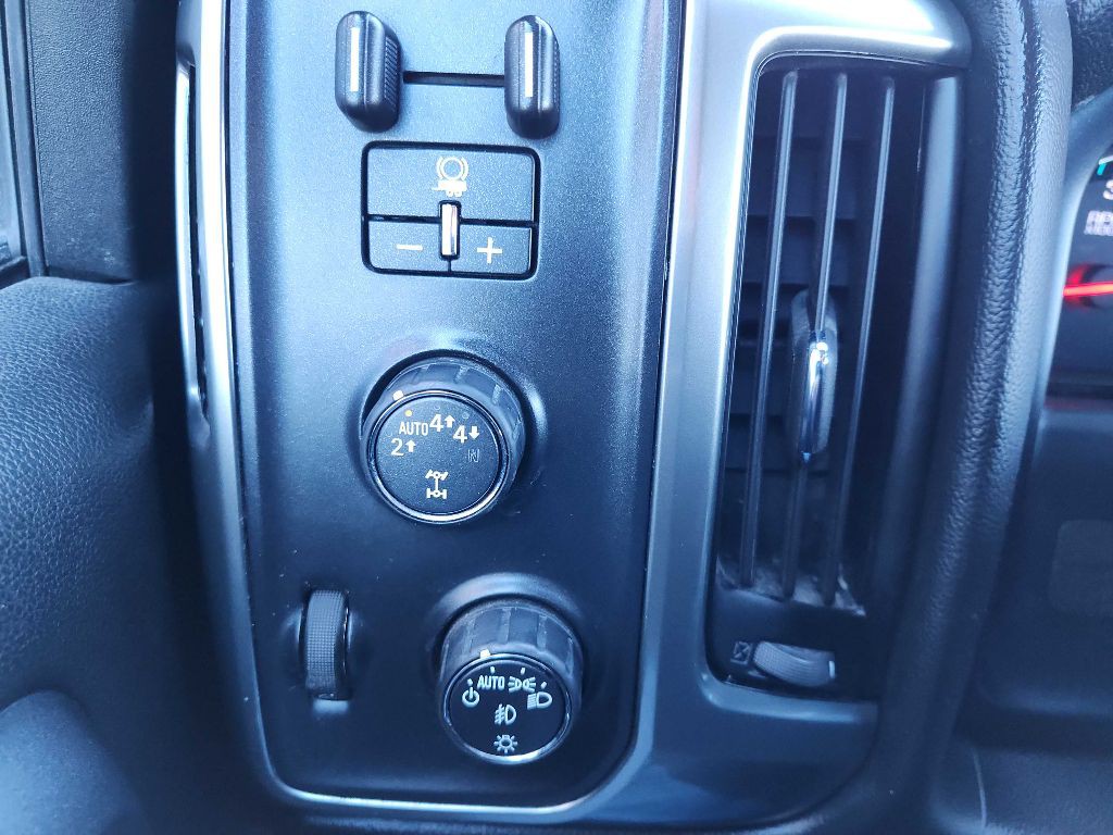 2018 Chevrolet Silverado 1500 Image 19