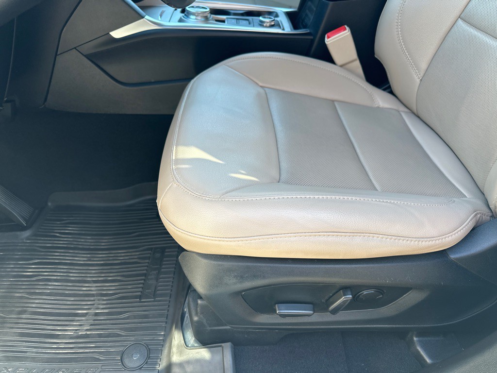 2021 Ford Explorer Image 23