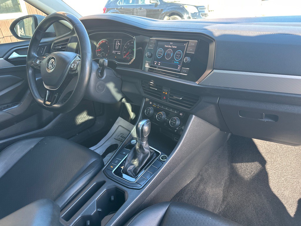 2019 Volkswagen Jetta Image 9