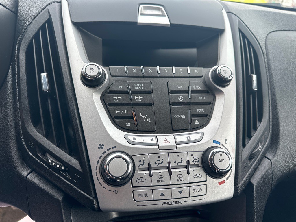 2014 Chevrolet Equinox Image 22