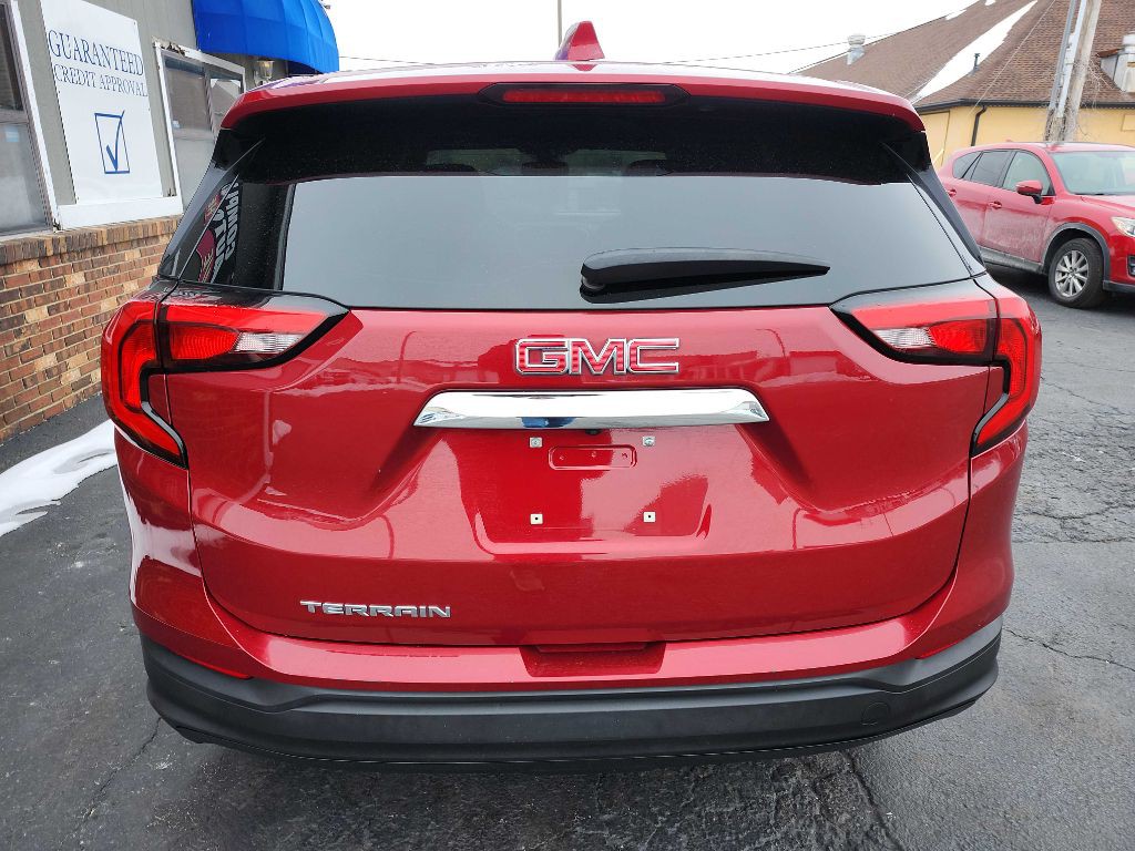 2020 GMC Terrain Image 6