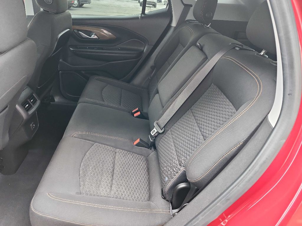 2020 GMC Terrain Image 12