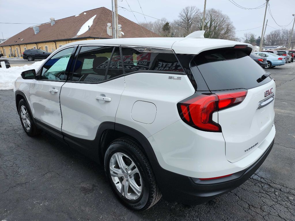 2018 GMC Terrain Image 4