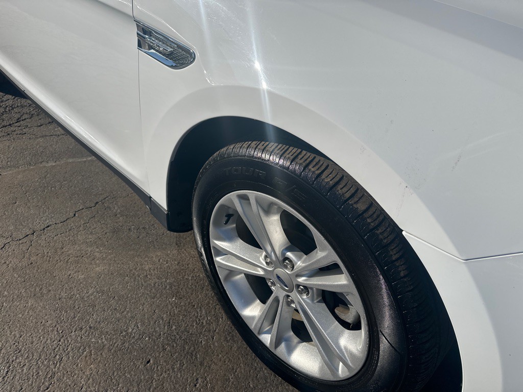 2019 Ford Taurus Image 7