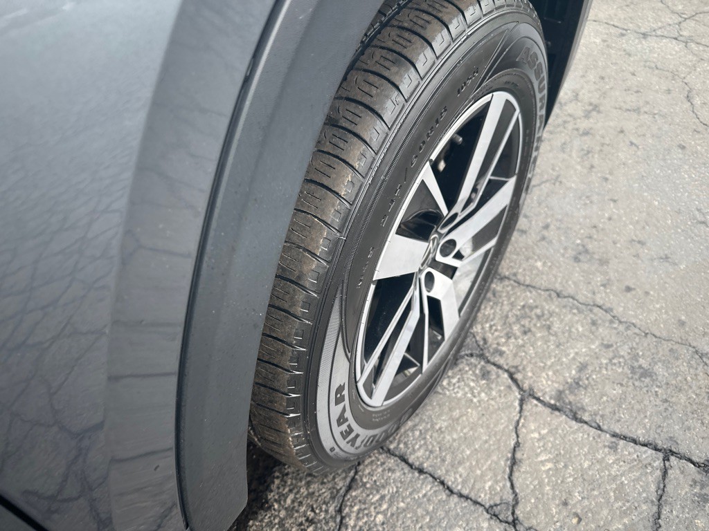 2022 Volkswagen Atlas Image 7