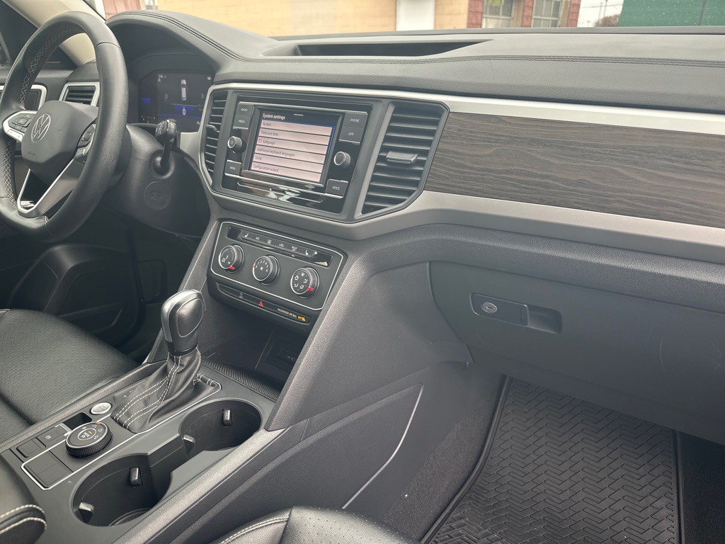 2022 Volkswagen Atlas Image 8