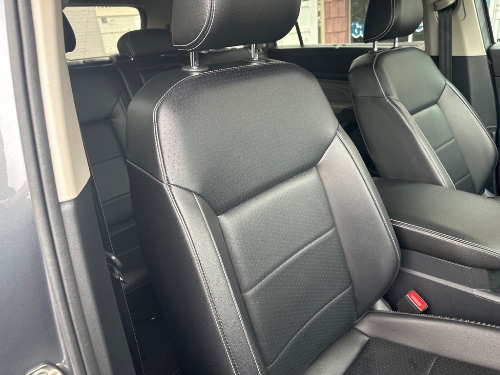 2022 Volkswagen Atlas Image 9