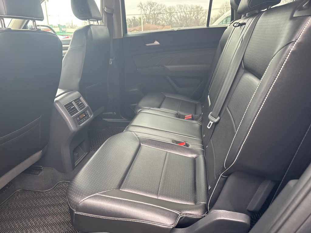 2022 Volkswagen Atlas Image 18