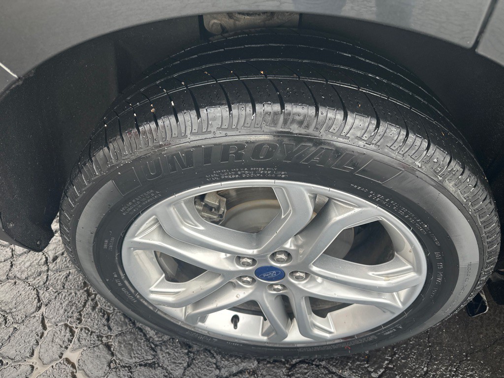 2018 Ford Edge Image 7