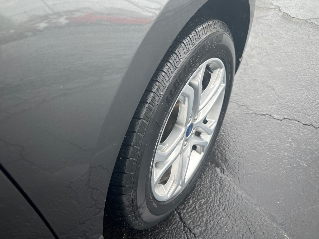 2018 Ford Edge Image 8