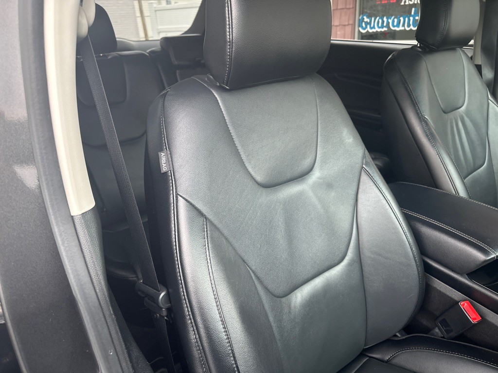 2018 Ford Edge Image 10