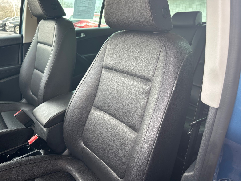 2017 Volkswagen Tiguan Image 20