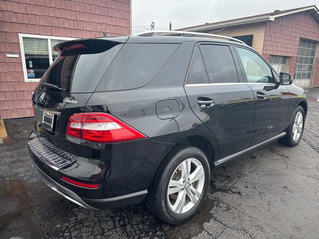 2015 Mercedes-Benz M-Class Image 5