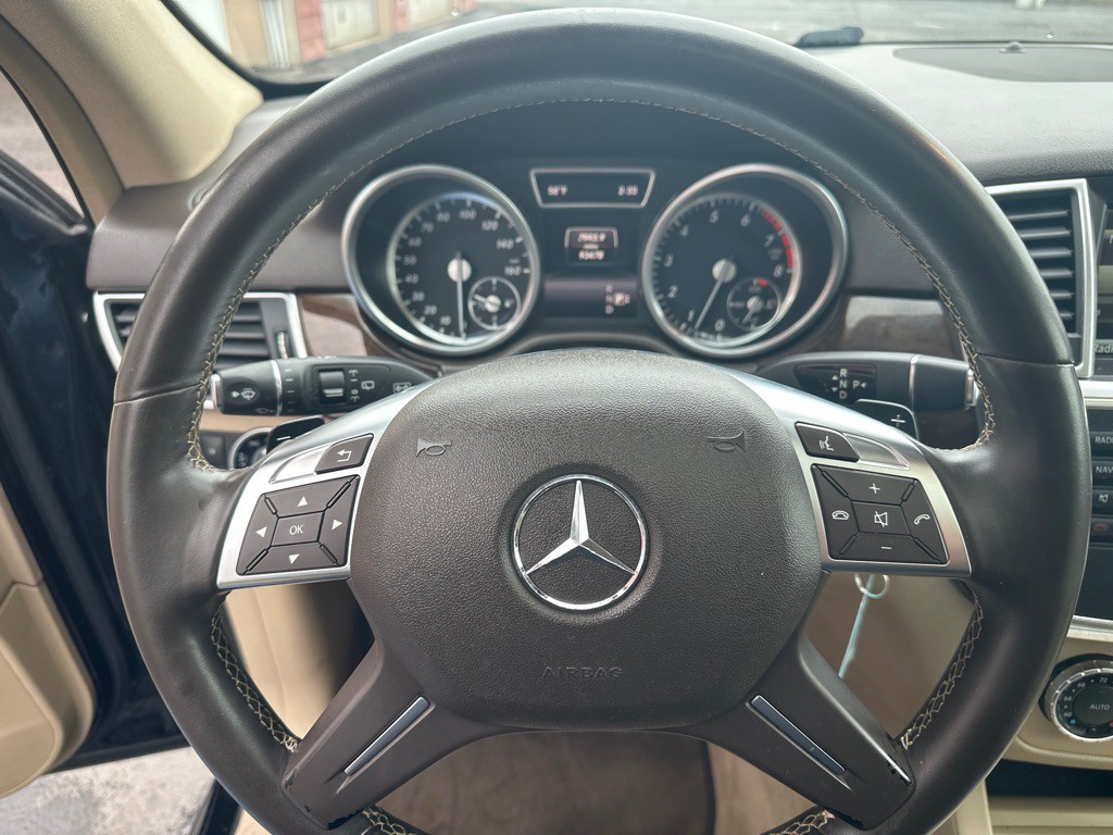 2015 Mercedes-Benz M-Class Image 23