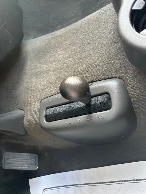 2005 Chevrolet Silverado 1500 Image 21