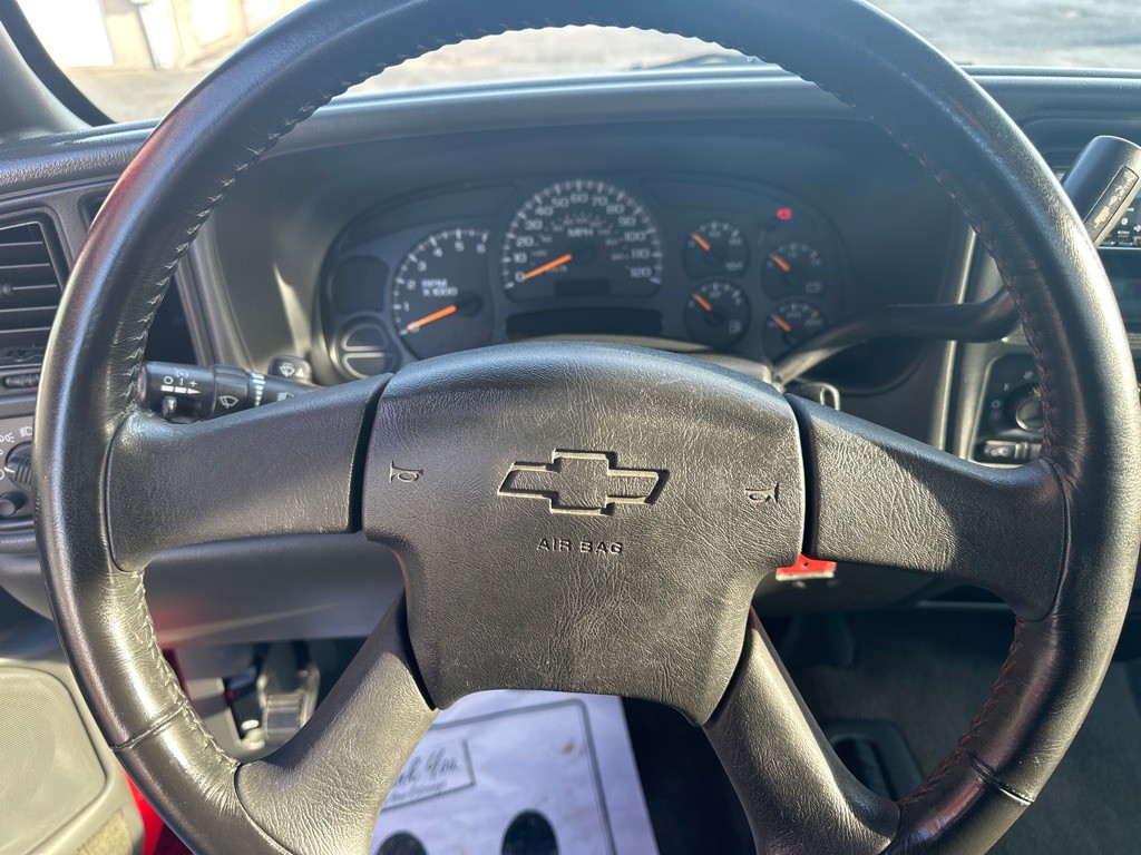 2005 Chevrolet Silverado 1500 Image 23