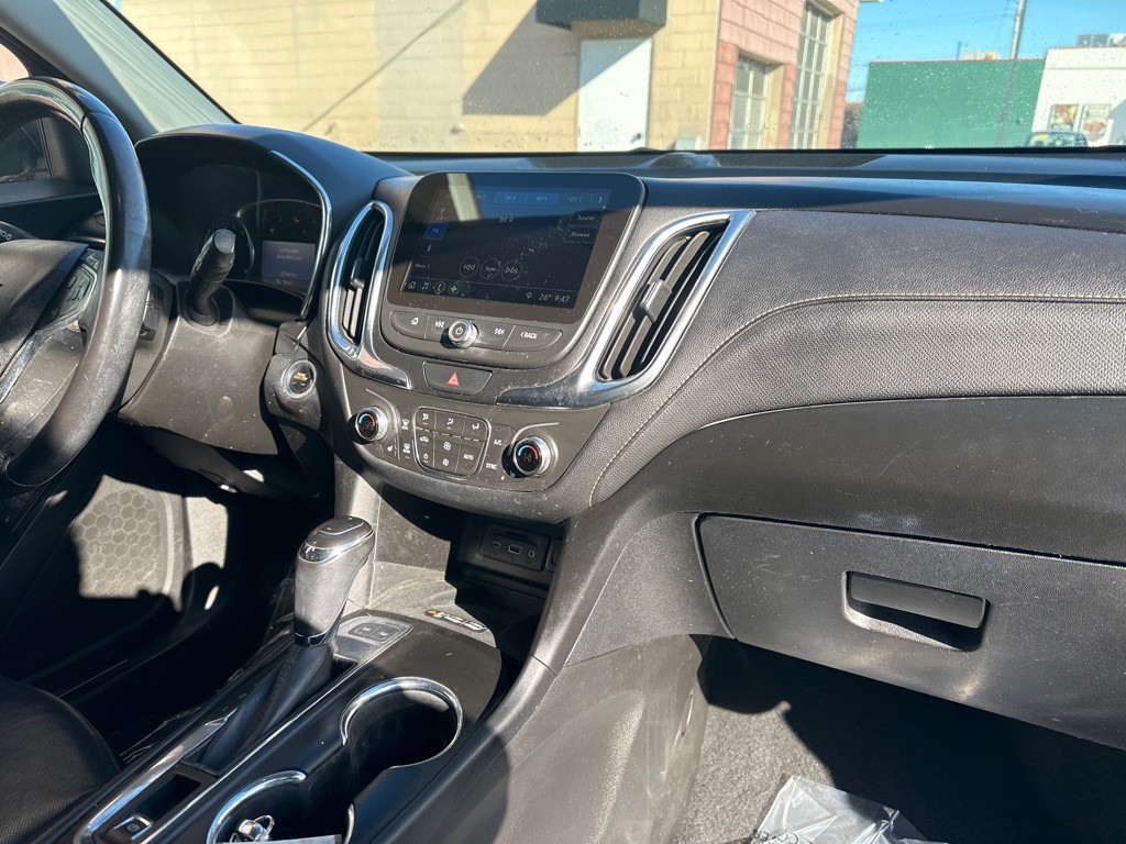 2019 Chevrolet Equinox Image 8