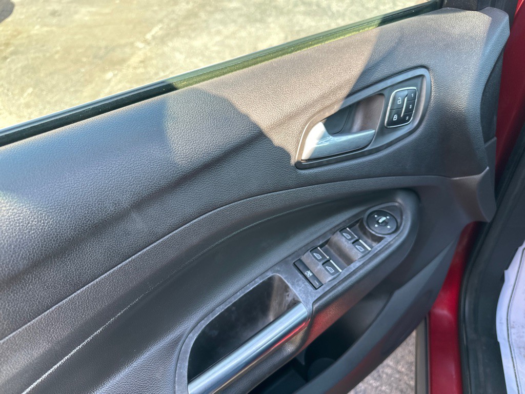 2013 Ford Escape Image 17