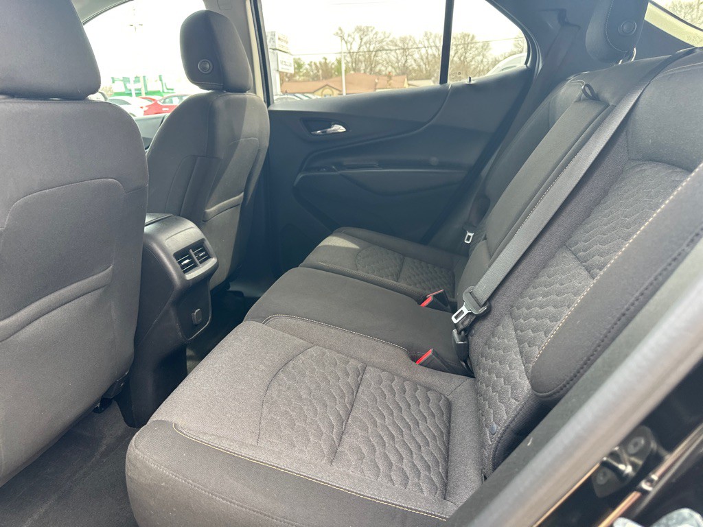 2018 Chevrolet Equinox Image 17