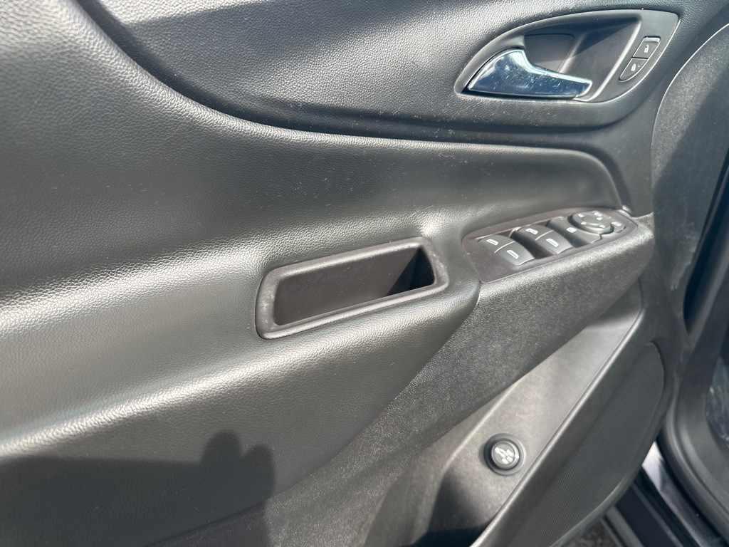 2018 Chevrolet Equinox Image 18