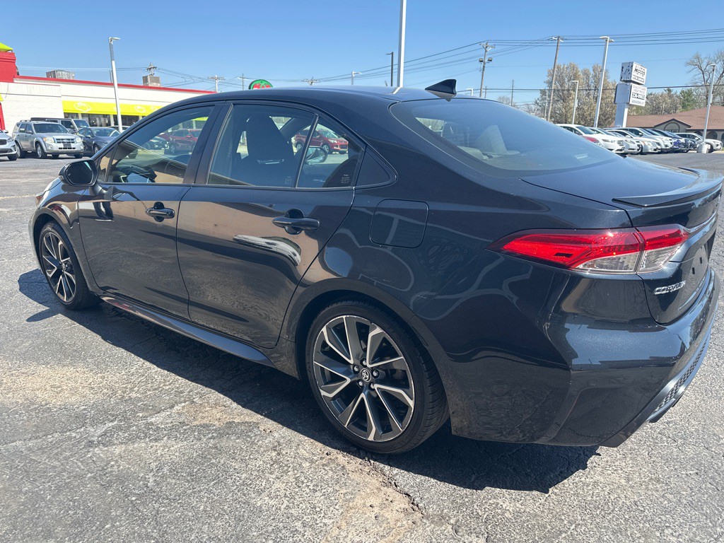 2021 Toyota Corolla Image 3