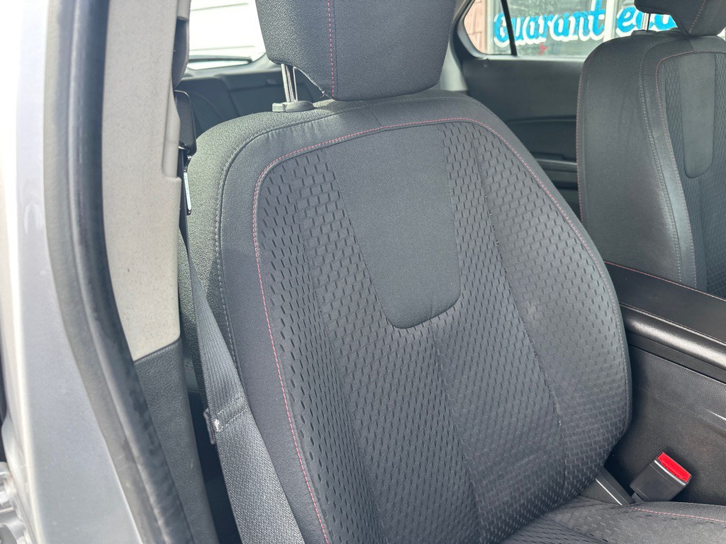 2015 Chevrolet Equinox Image 9