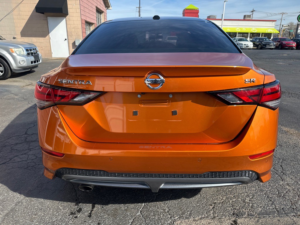 2021 Nissan Sentra Image 4