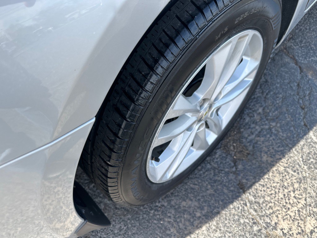 2018 Chevrolet Malibu Image 7