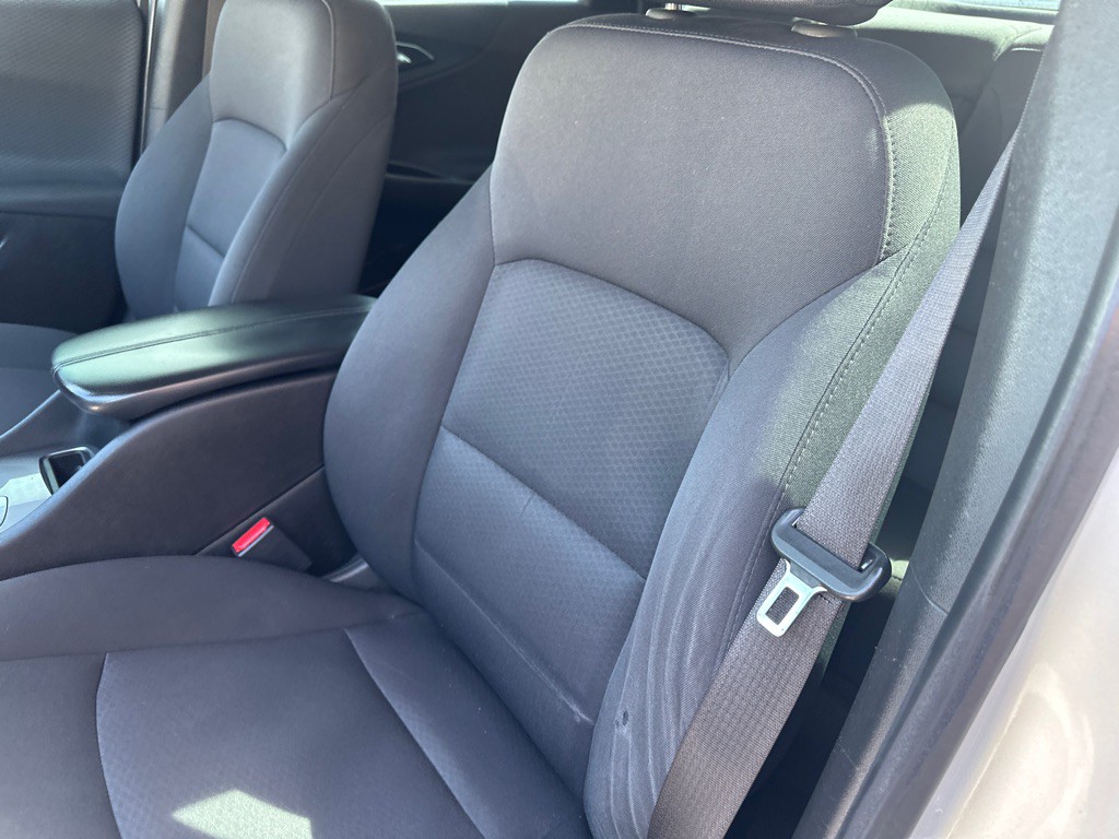2018 Chevrolet Malibu Image 19