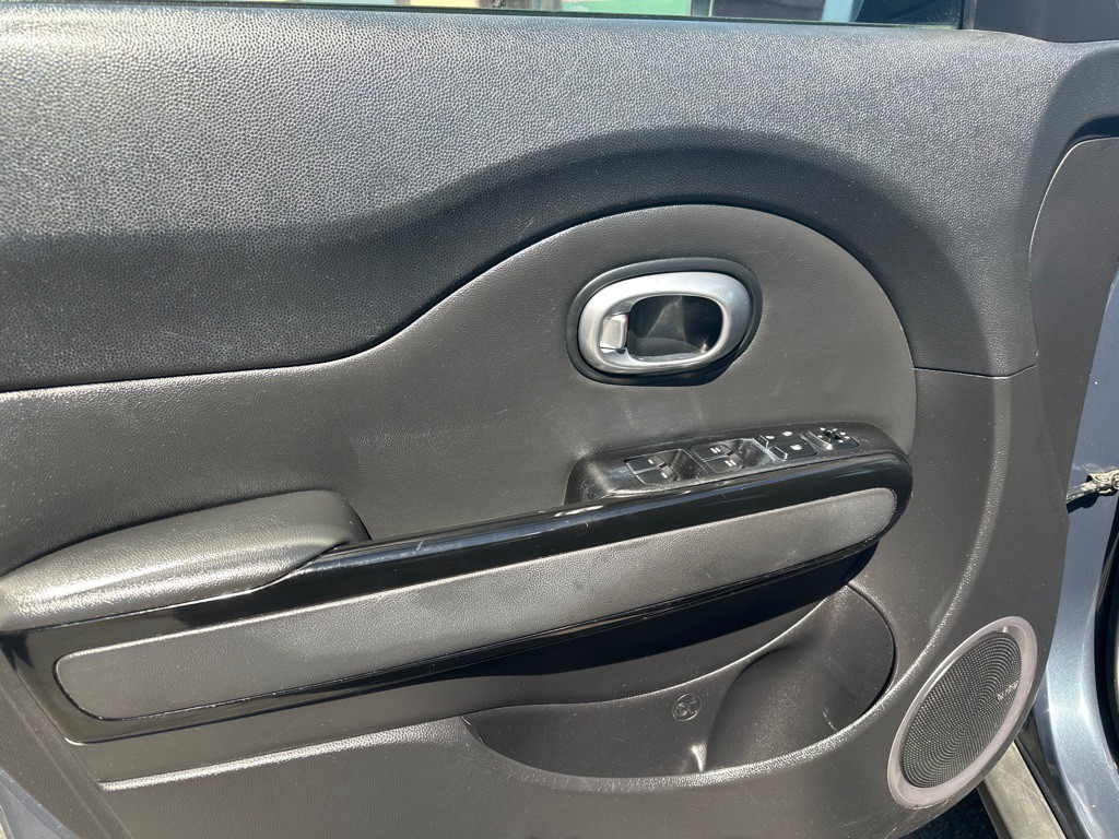 2015 Kia Soul Image 19