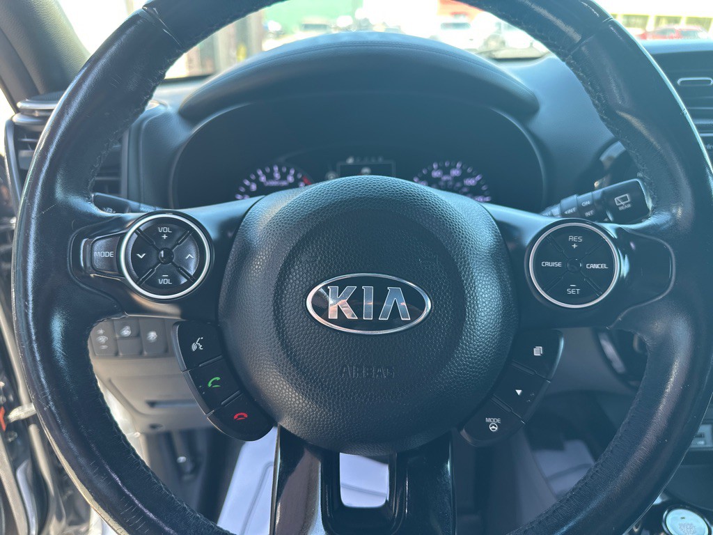 2015 Kia Soul Image 25