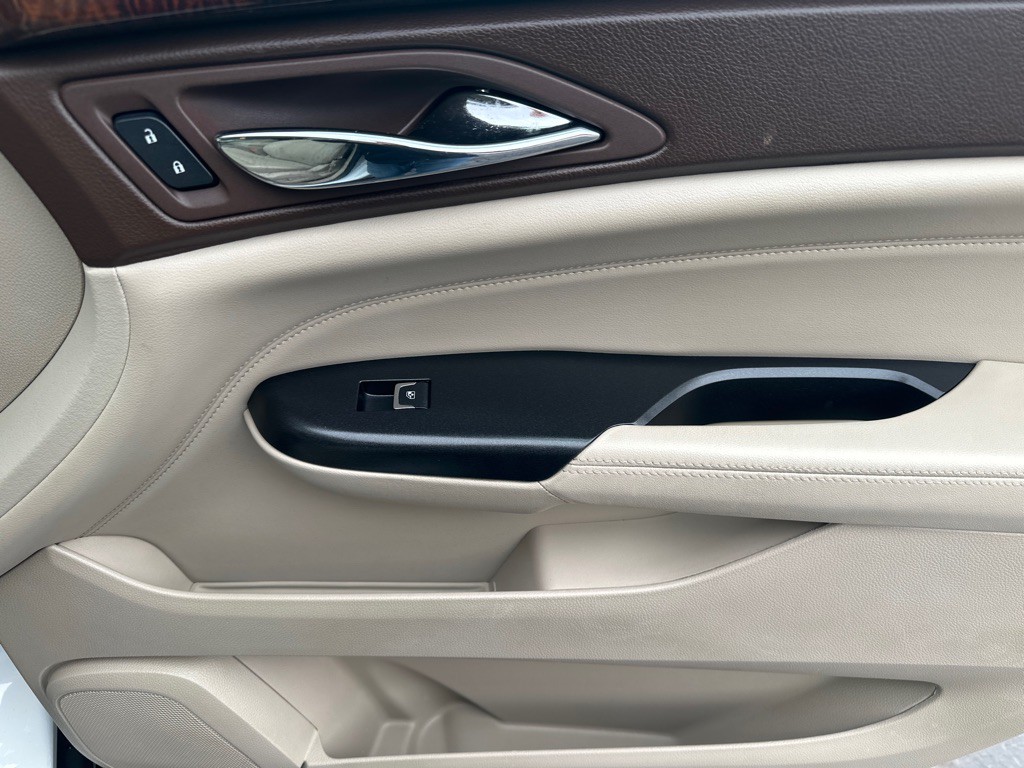 2016 Cadillac SRX Image 13