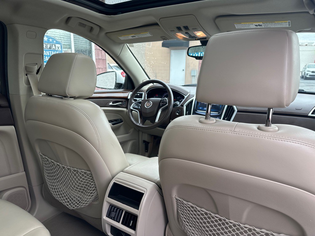 2016 Cadillac SRX Image 14