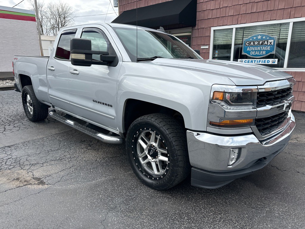 2017 Chevrolet Silverado 1500 Image 1