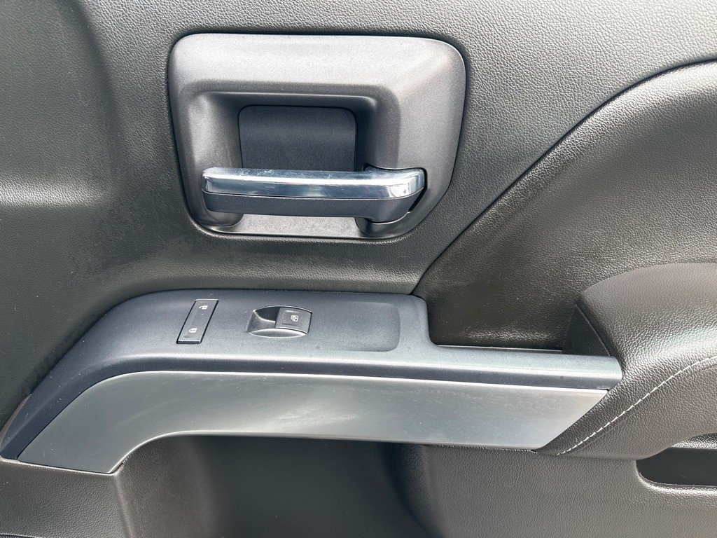 2017 Chevrolet Silverado 1500 Image 12