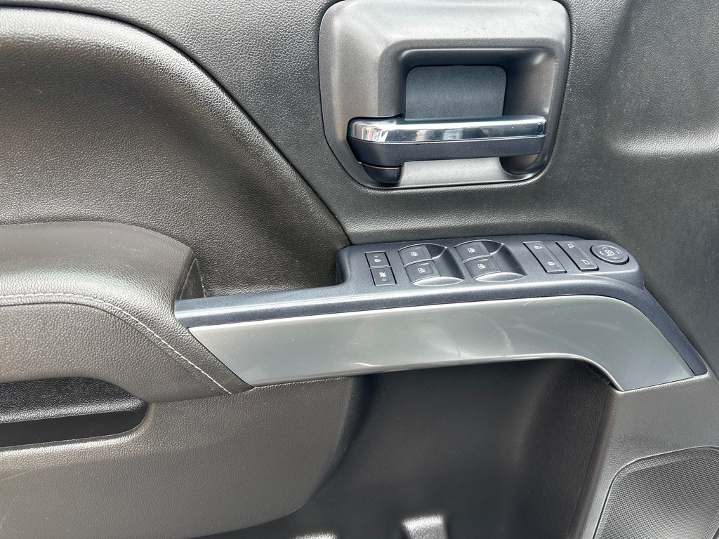 2017 Chevrolet Silverado 1500 Image 18