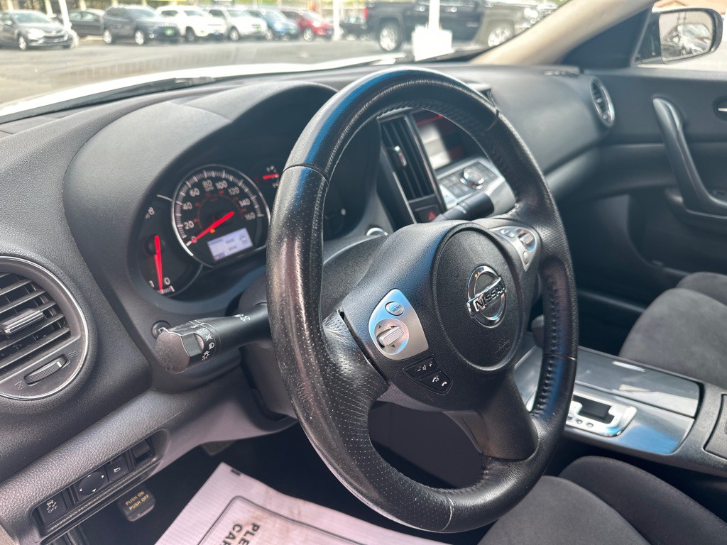 2013 Nissan Maxima Image 25