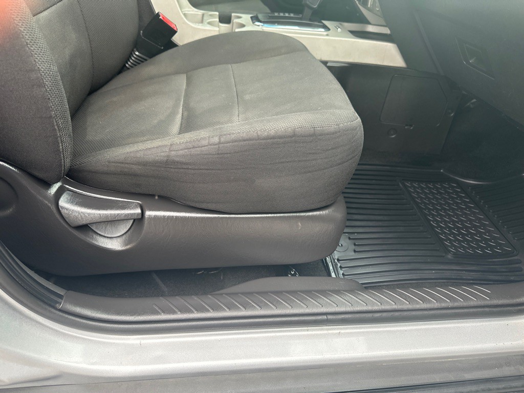 2010 Ford Escape Image 10