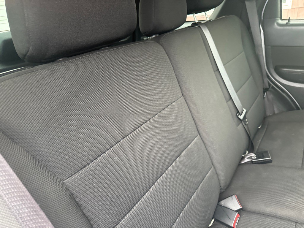 2010 Ford Escape Image 14