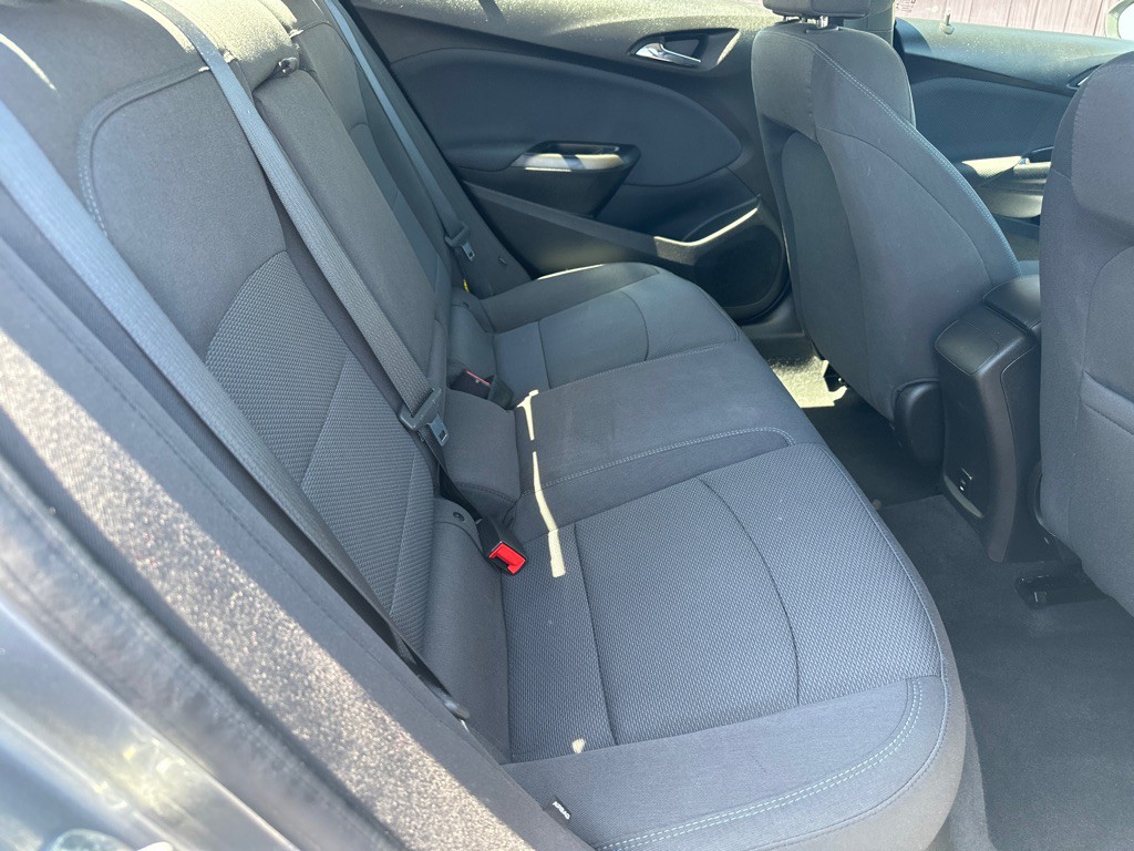 2018 Chevrolet Cruze Image 13