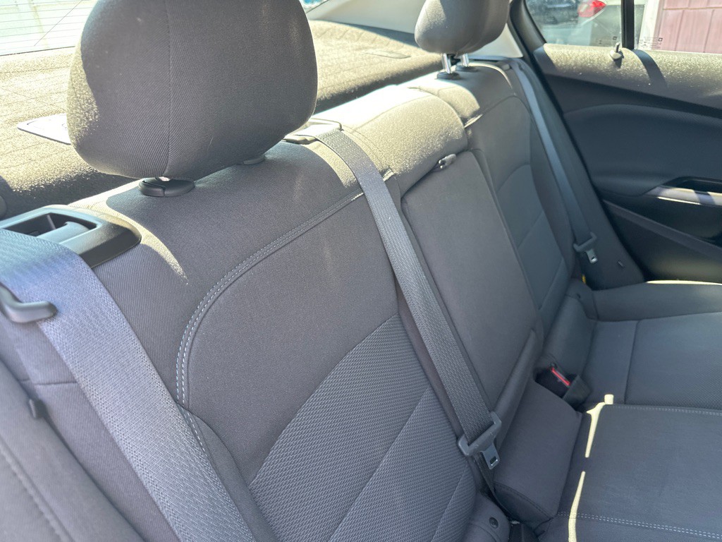 2018 Chevrolet Cruze Image 14