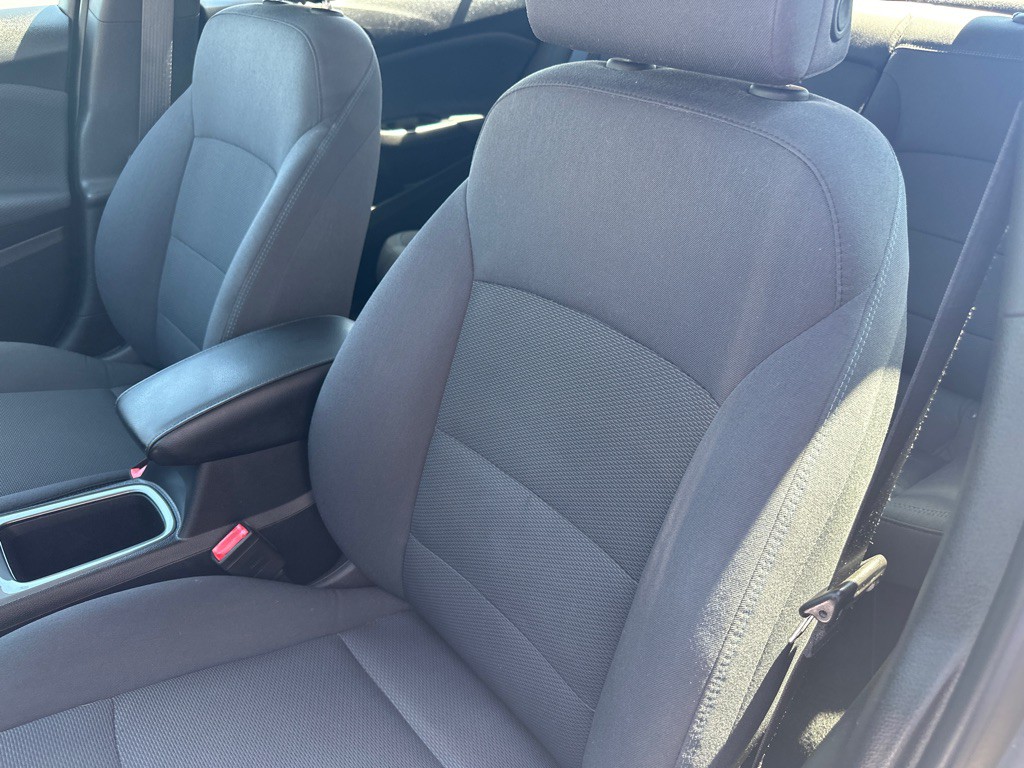 2018 Chevrolet Cruze Image 18
